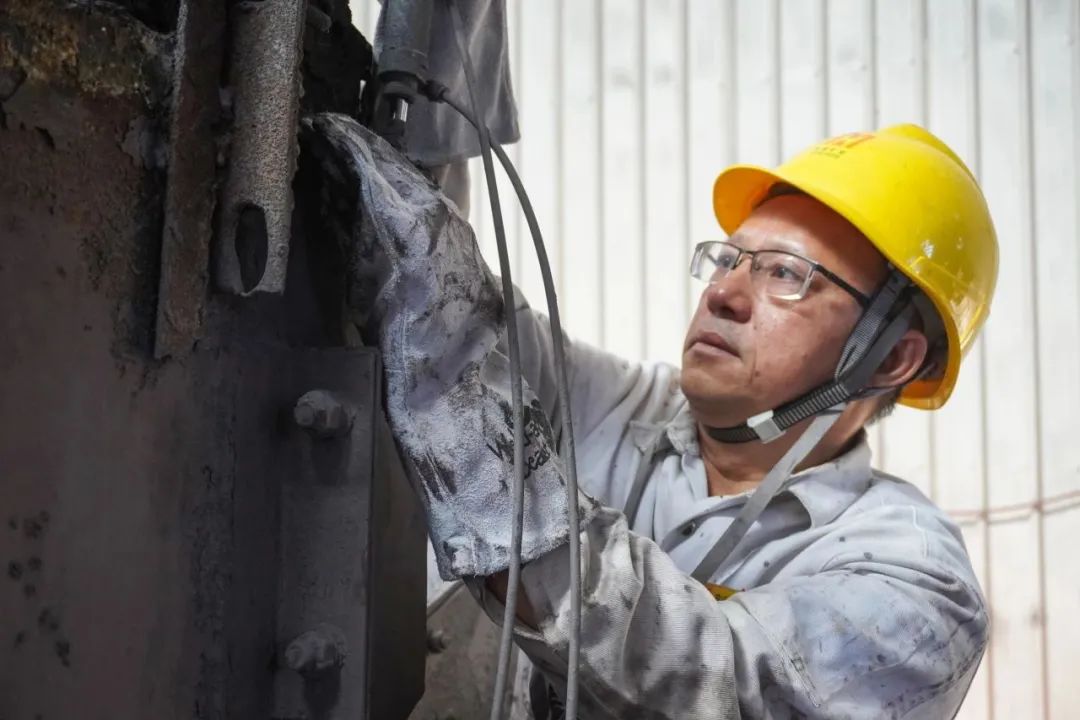 1704184129935464.jpg 選礦二廠陳用利2.jpg