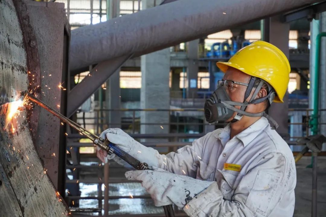 1704184152456442.jpg 選礦二廠陳用利3.jpg