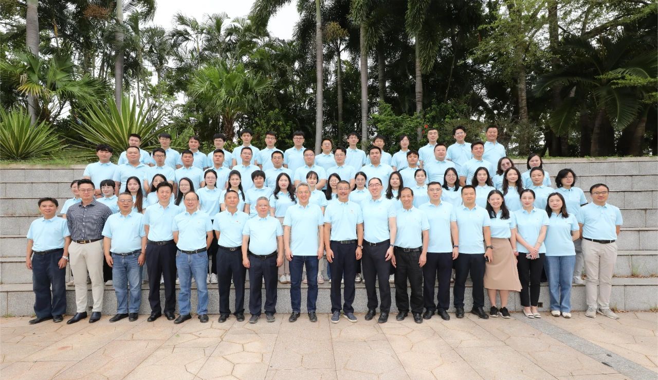 1704854783706030.jpg 海南礦業(yè)獲評“海南省民族團結(jié)進步示范單位”2.jpg