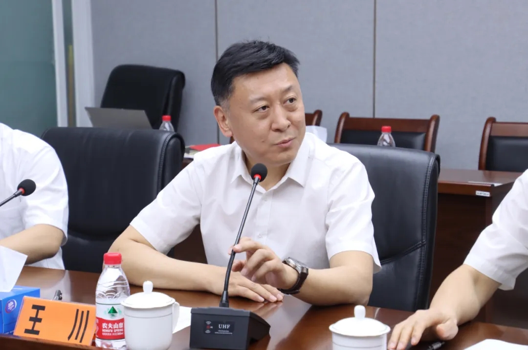 1713262334370761.jpg 馬里鋰礦項目簽署采礦一體化服務(wù)合同5.jpg