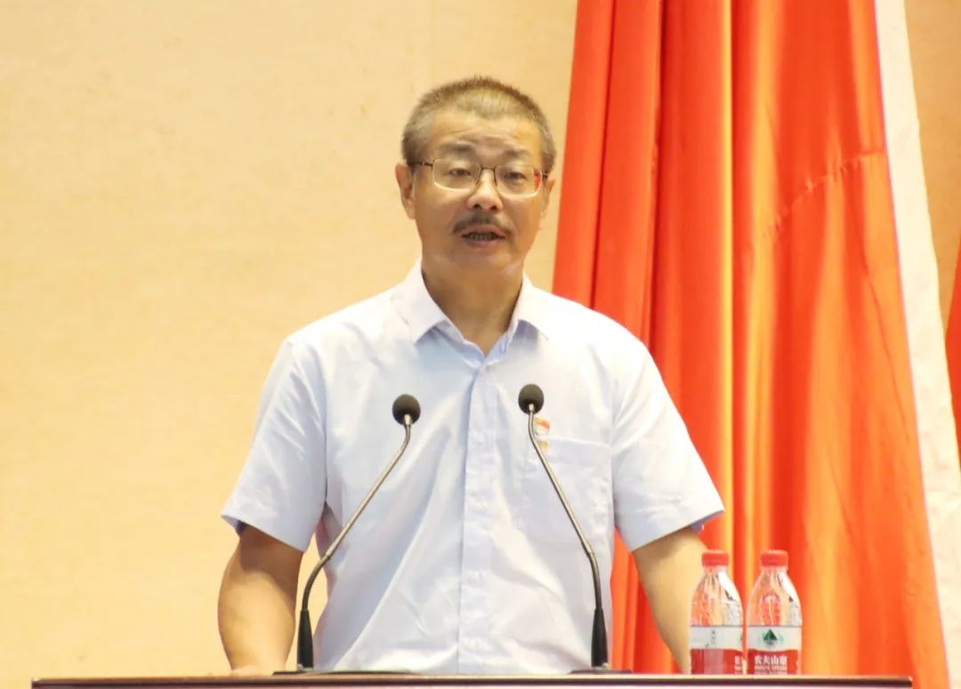 1719823558292295.jpg 海南礦業(yè)召開(kāi)慶祝中國(guó)共產(chǎn)黨成立103周年暨七一表彰大會(huì)9.jpg