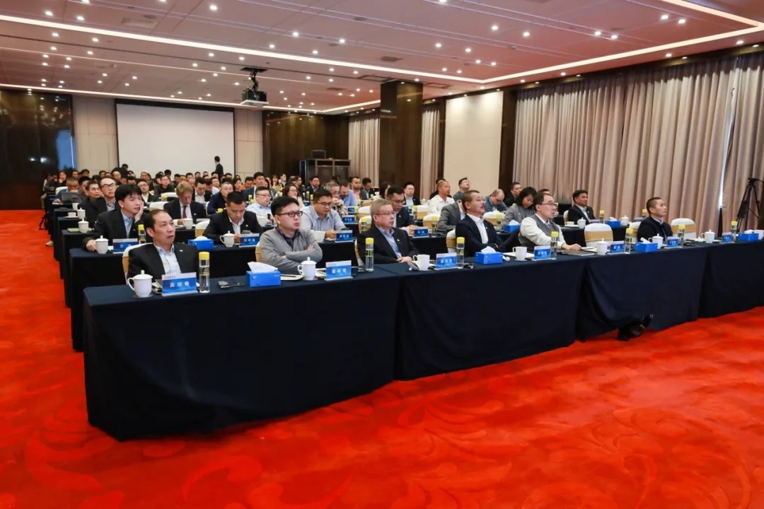 善戰(zhàn)·破局·增長(zhǎng)——海南礦業(yè)召開2025年度工作會(huì)議