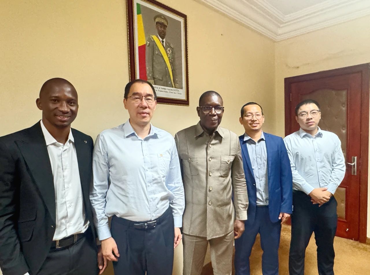 滕磊拜訪馬里礦業(yè)部長 推進布谷尼鋰礦發(fā)展